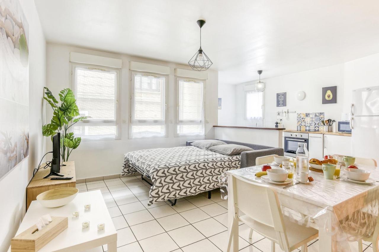 Versailles Cyr L'ecole - Gare Sncf A 100m Et Parking Prive Apartment Saint-Cyr-l'Ecole